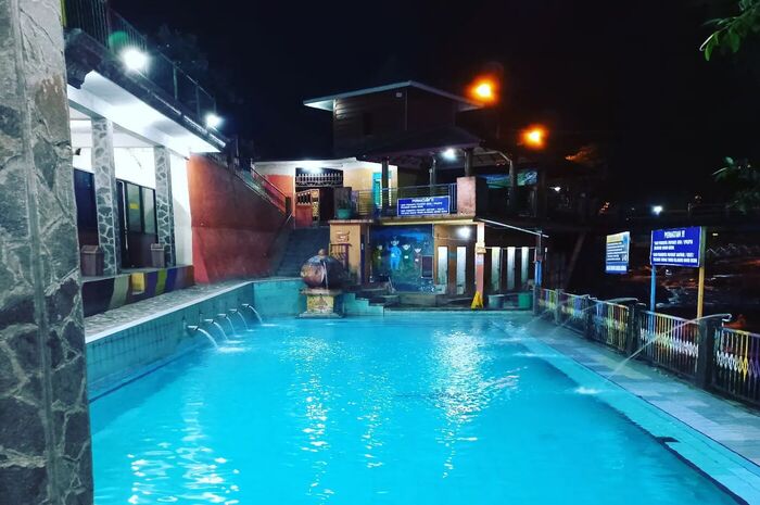 <p>Ket Foto: Pesona Pemandian Air Panas Guci Tegal (Foto/Instagram/@sholikhin_alghifari)</p>
