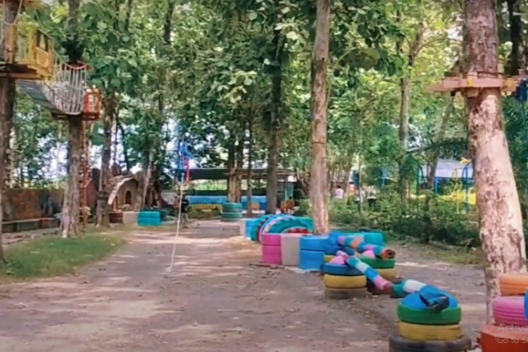 Ket Foto: Taman Olba yang Terletak di Jawa Timur