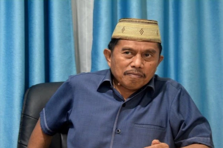 Ket. Foto: Langkah Pemda yang Terus Meningkatkan Upaya Pengiriman Ternak Sapi ke Berbagai Daerah Sangat Didukung DPRD Gorontalo Utara