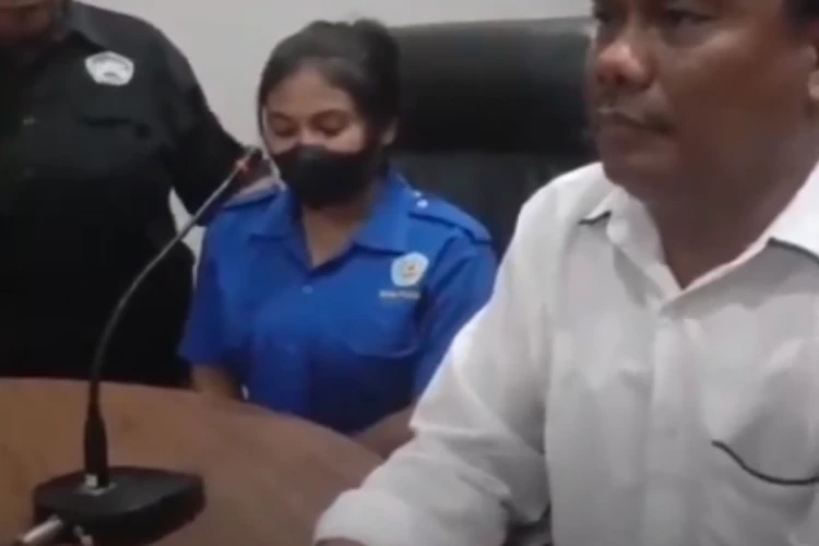 Tangkap layar video permintaan maaf dari mahasiswa senior Politeknik Negeri Kupang yang sebelumnya viral karena marah-marah saat Mabim