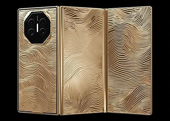 Huawei Mate XT Ultimate dari Caviar