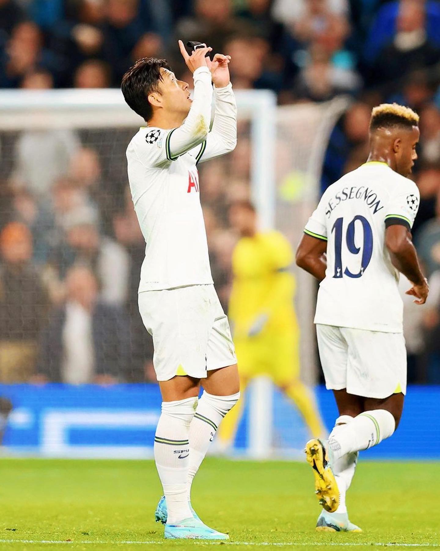 <p>Ket Foto: Son Heung-min Terancam Absen di Piala Dunia 2022 (foto/Instagram hm_son7)</p>
