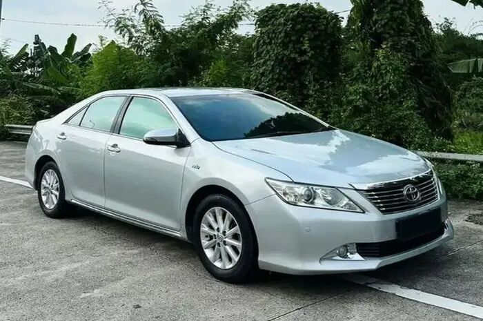 <p>Ket Foto: Foto Toyota Camry 2.5 G – A/T (Foto/Instagram/@bobil.catalog)</p>
