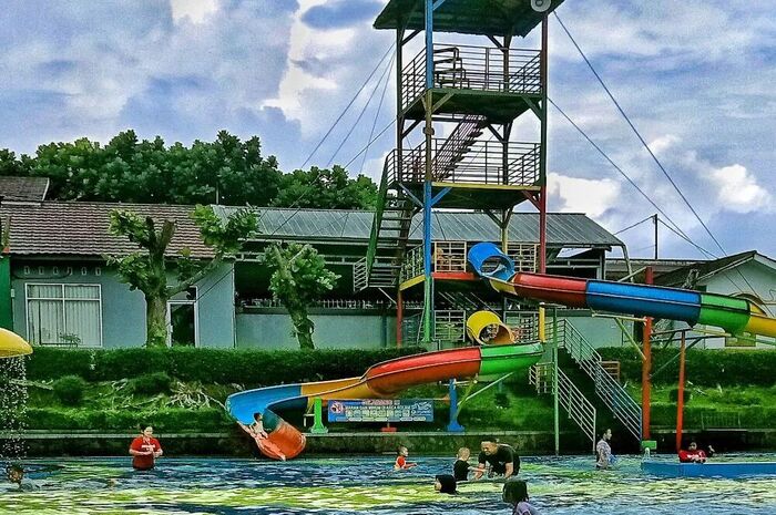 <p>Ket Foto: Foto pesona Sukahaji Waterboom Ciamis (Foto/Instagram/@ajat_ramdani)</p>
