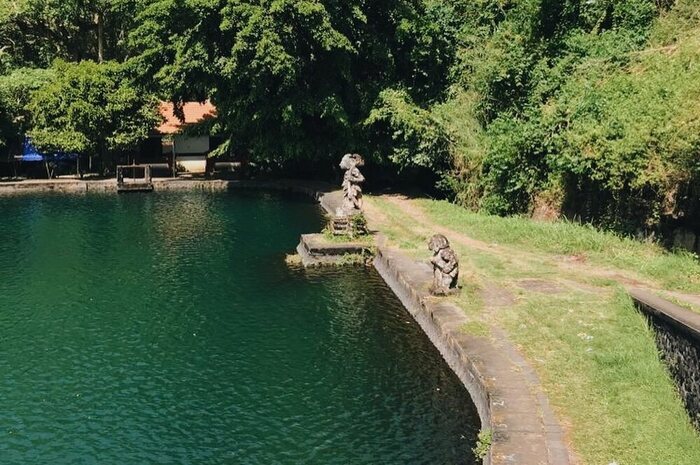 <p>Ket Foto: Pesona Taman Narmada Lombok Barat (Foto/Instagram/@sarapan_aneh)</p>
