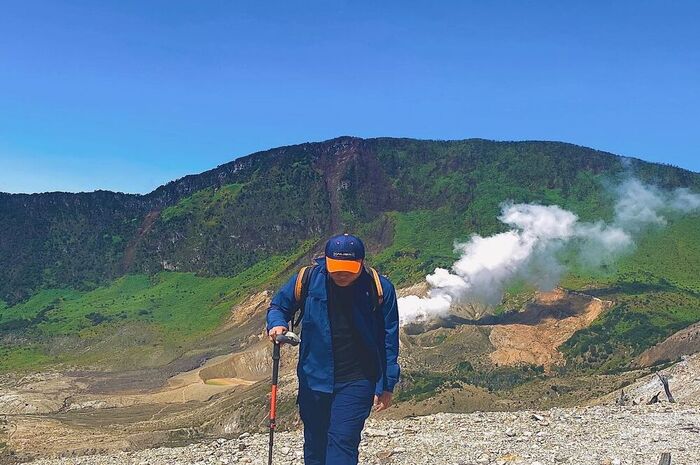 <p>Ket Foto: Pesona Kawah Papandayan Garut (Foto/Instagram/@zatyavinovic)	</p>
