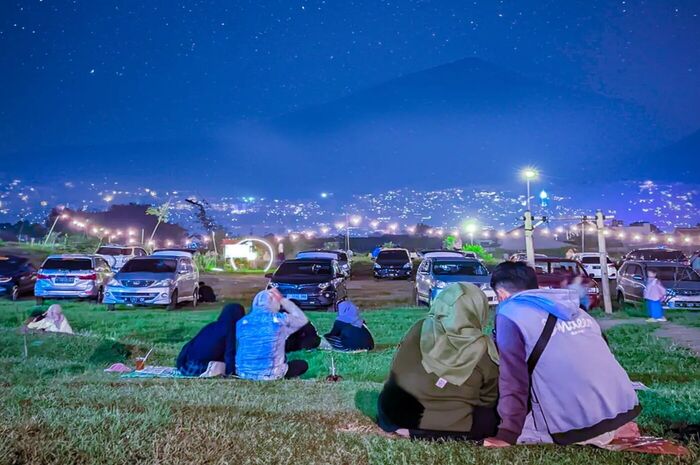 <p>Ket Foto: Foto Bukit Bintang (Foto/Instagram/@fajardrz)</p>
