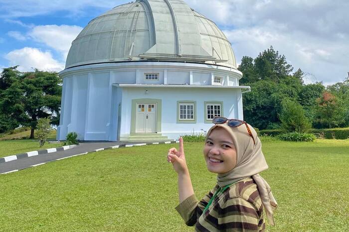 <p>Ket Foto: Pesona Observatorium Bosscha Bandung (Foto/Instagram/@widipuut)</p>
