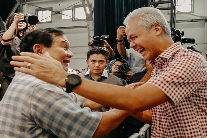 <p>Ket Foto: Foto Prabowo Subianto dan Ganjar Pranowo (Foto/Instagram/@ganjar_pranowo)	</p>
