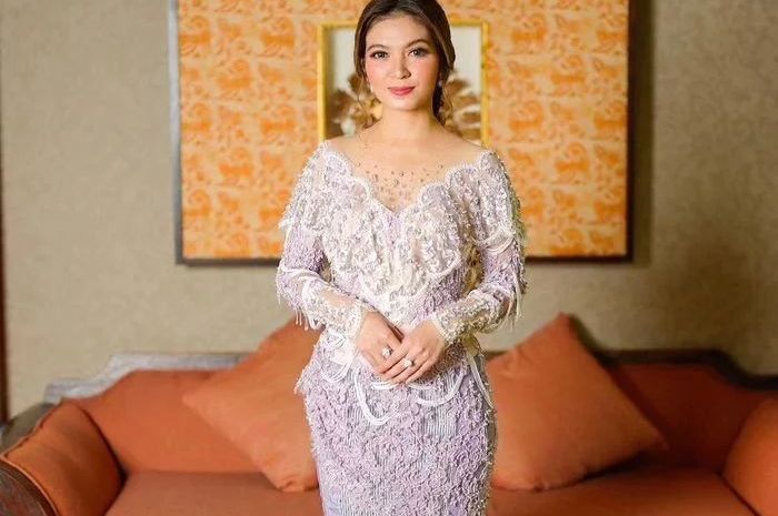 <p>Meniti Karir Melalui Pendidikan: Inilah Kisah Inspiratif Selvi Ananda, Istri Cawapres Gibran Rakabuming Raka</p>
