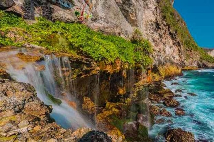 <p>Ket Foto: Foto Air Terjun Peguyangan (Foto/Instagram/@yoexplore)</p>
