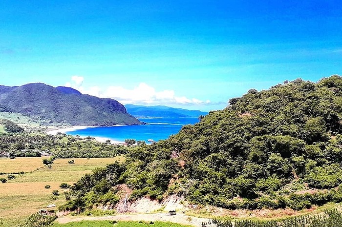 <p>Ket Foto: Pesona Pantai Wane Bima (Foto/Instagram/@wisata_pantai_wane)</p>
