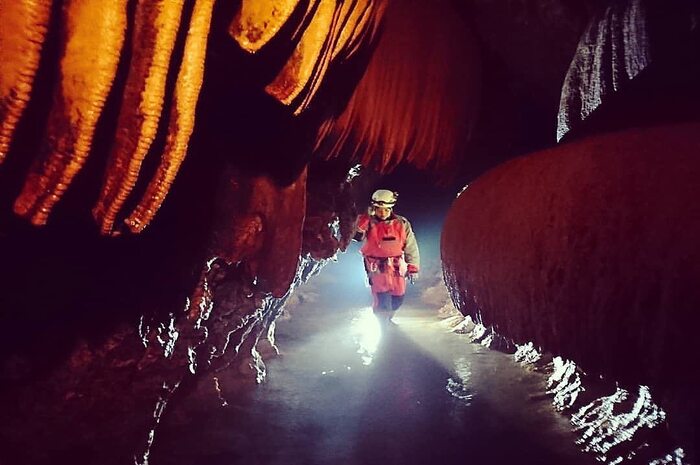 <p>Ket Foto: Pesona Goa Buniayu Sukabumi (Foto/Instagram/@exploresukabumi)</p>
