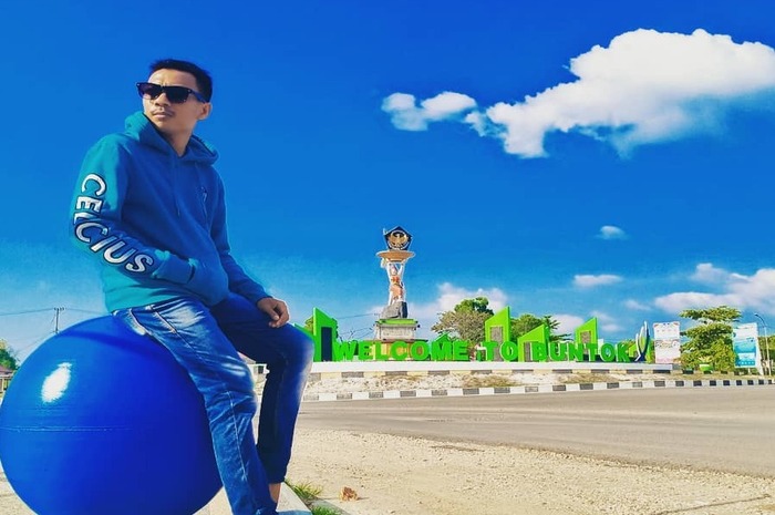 <p>Ket Foto: Foto Bundaran Sanggu (Foto/Instagram/@kangadit66)	</p>

