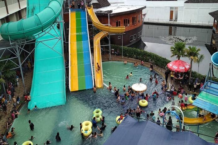 <p>Ket Foto: Pesona Waterboom Tirta Kencana Garut (Foto/Instagram/@hemasnorrita)</p>

