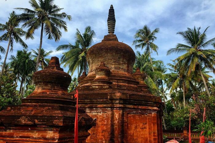 <p>Ket Foto: Foto Candi Budha Kalibukbuk (Foto/Instagram/@wakacjewindonezji)</p>
