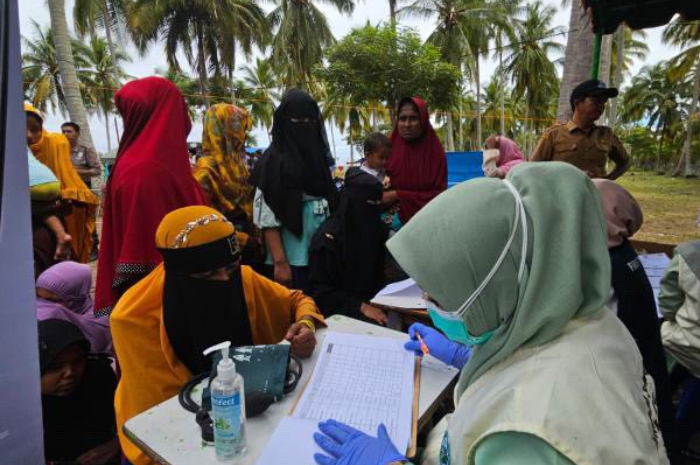 Ket. Foto : Pakar Hukum Mengungkapkan Pengungsi Rohingya Sejatinya Merupakan Pendatang Gelap (Foto/X/@UninIndonesia)