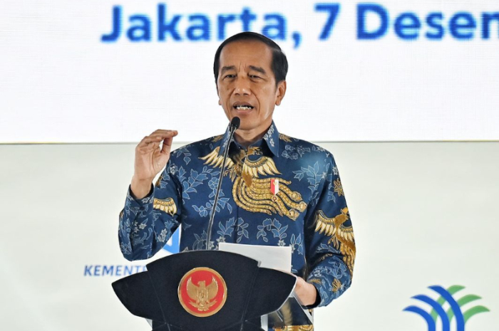 Ket. Foto : Jokowi Menerima Surat Kepercayaan dari 10 Duta Besar Negara Sahabat Hari Ini (Foto/X/@jokowi)