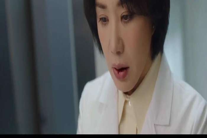 <p>Teaser Drama Korea Doctor Cha Episode 14:  Cha Jeong Suk Lakukan Oprasi Penting, Jika Gagal Jabatan Menjadi Taruhannya  (Foto/Twitter/@nonton_Kdrama)</p>
