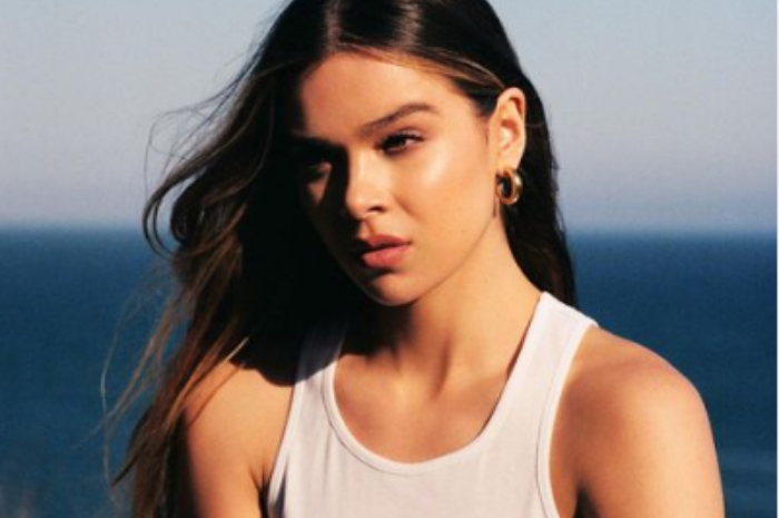 <p>Ket Foto: Aktris Hailee Stainfeld yang telah membintangi banyak film Hollywood, salah satunya Barely Lethal (Foto/Instagram/@haileesteinfeld)</p>
