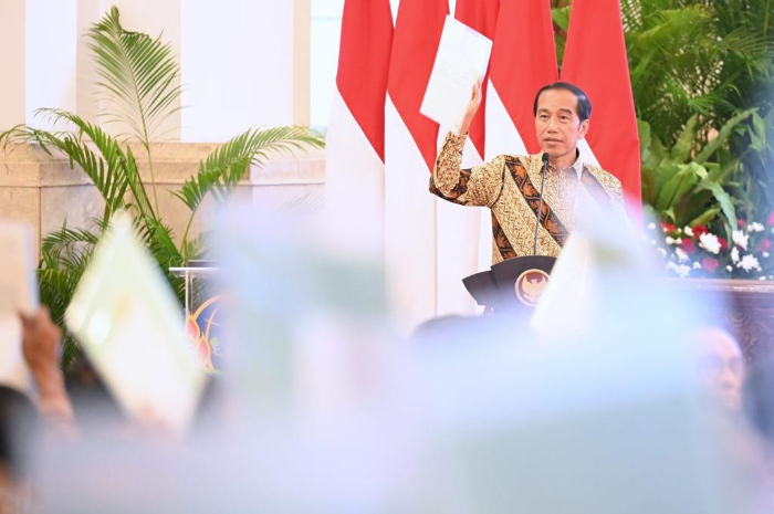 <p>Ket. Foto : Presiden Jokowi Angkat Bicara tentang Dugaan Intervensi Kasus E-KTP<br />
(Foto/X/@jokowi)</p>
