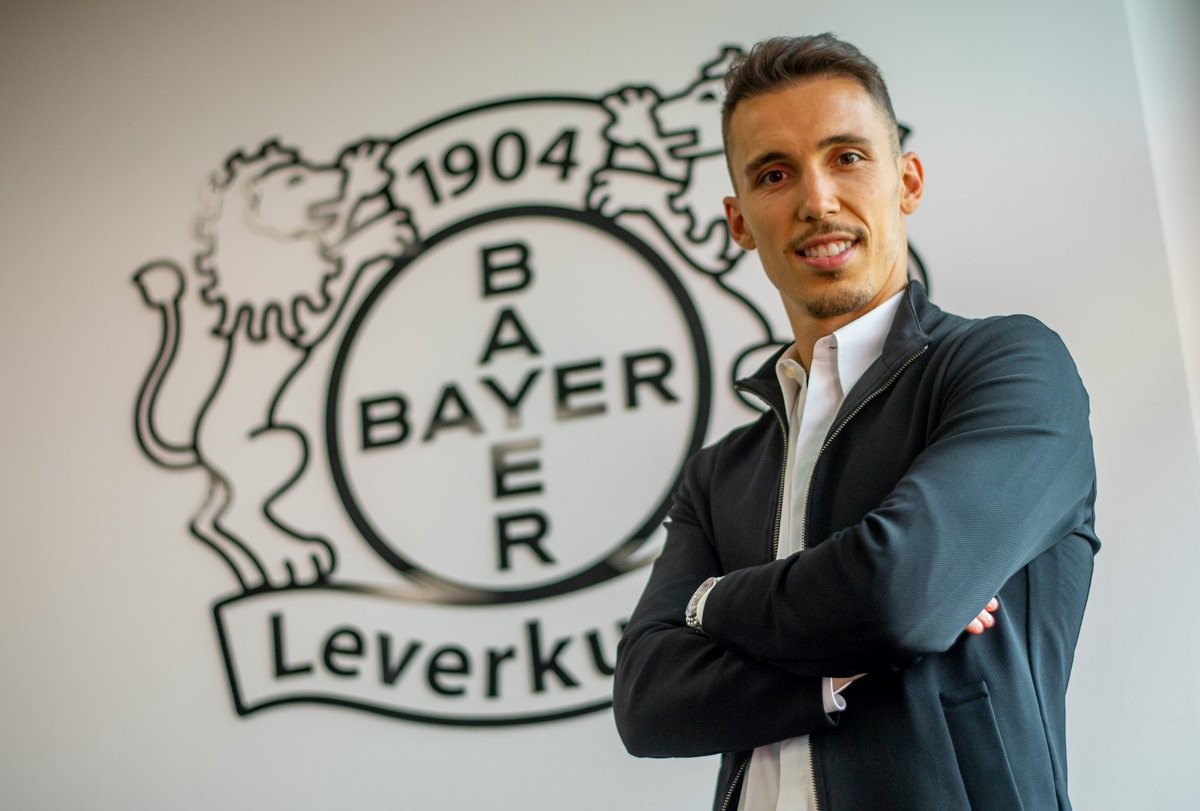<p>Ket Foto: Foto Alejandro Grimaldo yang bergabung dengan Bayer Leverkusen (Foto/Twitter/Bayer Leverkusen)</p>
