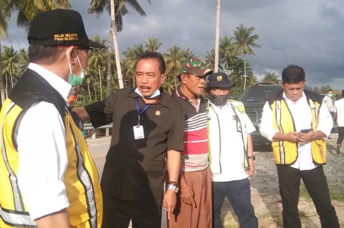 <p>Balai Sungai Sulawesi Akan Normalisasi Sungai Besar di Parigi Moutong. Kunjungan Rombongan Balai Sungai Sulawesi, Selasa 15 Juli 2020. </p>
