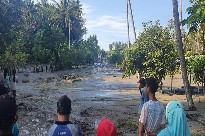 <p>Banjir di Desa Poi Sigi Sulteng (Foto: Bartholomeus Tandigala)</p>
