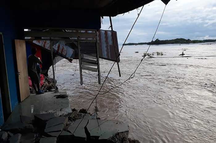 <p>Foto: banjir di parigi moutong.</p>
