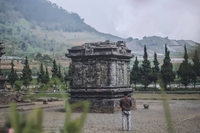 <p>Ket foto: Menilik pesona wisata Candi Arjuna di Dieng Jawa Tengah (Foto/Instagram/jefripradewaa)</p>
