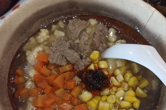 <p>Ket foto: Rekomendasi kuliner di Blok M Jakarta Selatan yang viral, cicipi kelezatan makanan di Claypot Popo (Foto/Chandra  Indah Kusumawati)</p>
