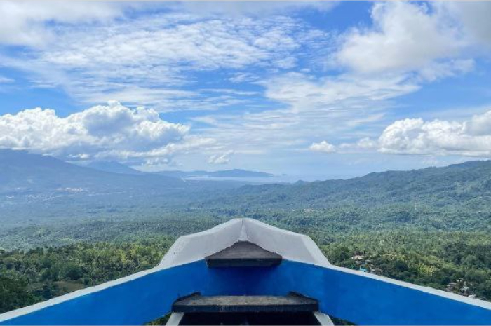 <p>Ket foto: Rekomendasi wisata Puncak Melby’ls Tomohon Sulawesi Utara yang menyuguhkan pemandangan asri (Foto/Instagram/@puncakmelbyls)</p>
