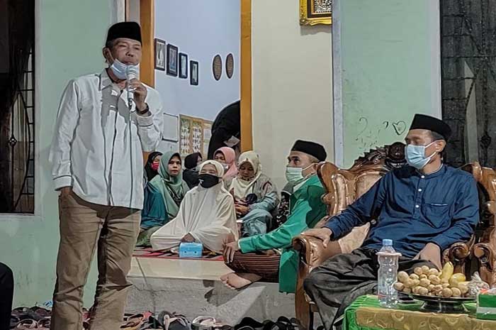 <p>Foto: Dekan Fakultas Ushuluddin Adab Dan Dakwah IAIN Palu H Lukman S Thahir.</p>
