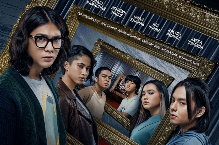 <p>Foto salah satu poster film yang pernah dibintangi Angga Yunanda (foto/Instagram/@mencuriradensalehfilm)</p>
