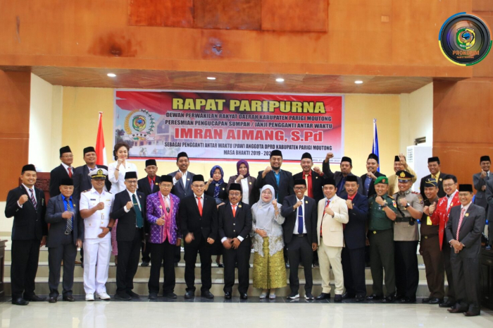 <p>Ket Foto: Foto pelantikan anggota Paw Imran Aimang (Foto/Prokopim Parigi Moutong)</p>
