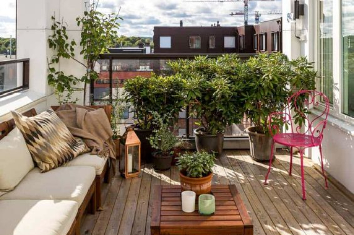 Ket Foto: Balkon Minimalis Menggunakan Tema Scandinavian yang Sederhana (Foto/Pinterest @onekindesign)