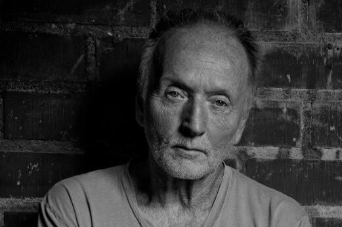 <p>Ket Foto: Fakta-fakta Film SAW X yang Dibintangi Oleh Tobin Bell (Foto/Pinterest @devian)</p>
