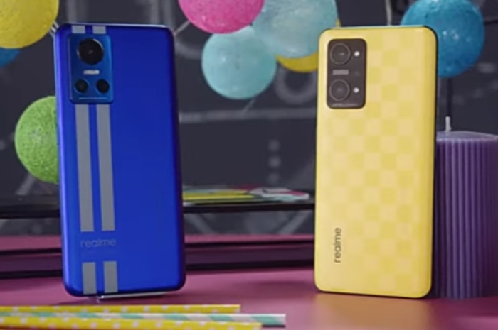 <p>Foto HP spesifikasi tinggi dengan fitur fingerprint di layar paling murah 2023 (foto/youtube/@denzhopro)</p>
