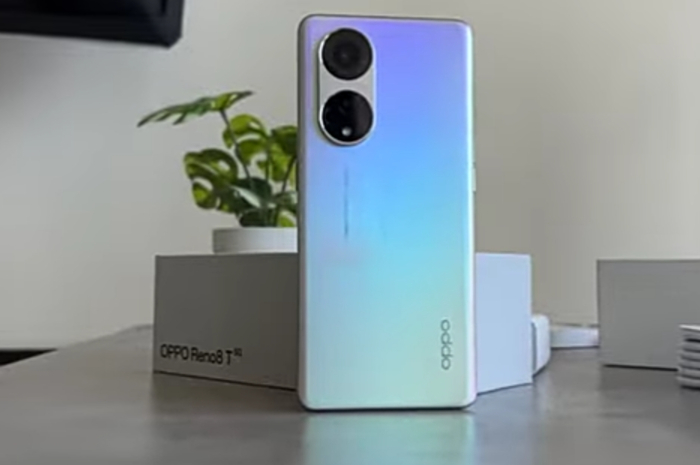 <p>Foto Oppo Reno8T 5G (foto/youtube/@maugadget)</p>
