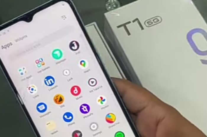 <p>Foto Vivo T1 5G (foto/youtube/@maugadget)</p>
