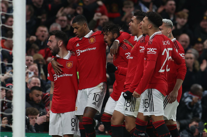 <p>Ket. Foto: Para Pemain Manchester United Merayakan Gol (Foto/Twitter/@EuropaLeague)</p>
