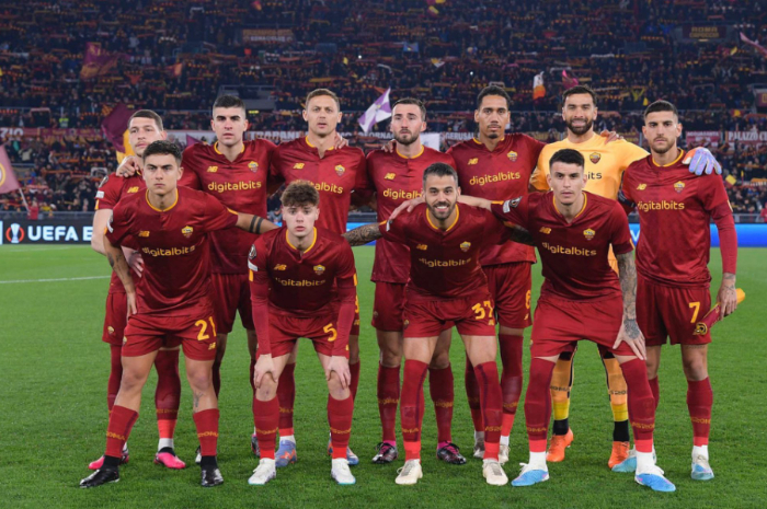 <p>Ket. Foto: Tim As Roma (Foto/Instagram/@officialasroma)</p>
