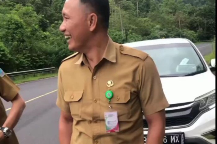 <p>Ket Foto: ASN Arogan Sulawesi utara. (Foto/instagram/@memomedsos)</p>
