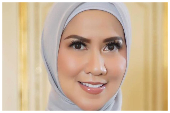 <p>Ket Foto: Venna Melinda menghadiri sidang kasus KDRT bersama Ferry Irawan (Foto/Instagram/@vennamelindareal)</p>
