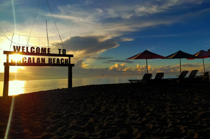 <p>Ket Foto: Ilustrasi foto keindahan Pantai Cacalan Banyuwangi (Foto/Website resmi Banyuwangi Festival 2022)</p>