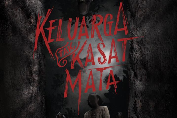 <p>Ket Foto: Foto poster film Keluarga Tak Kasat Mata (Foto/Twitter/@AnakNonton)</p>
