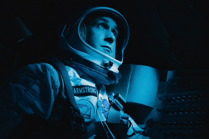 <p>Ket Foto: Foto poster film First Man (Foto/Twitter/@Lulamaybelle)</p>

