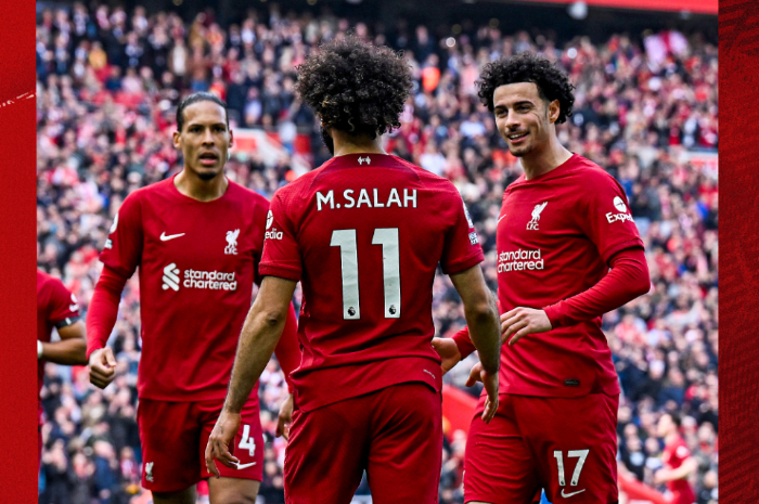 <p>Ket Foto: Foto pemain Liverpool selebrasi di lapangan (Foto/Twitter/Liverpool FC)</p>
