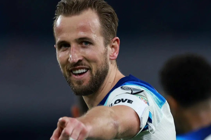 <p>Ket Foto: Foto Harry Kane sedang selebrasi di lapangan (Foto/Twitter/@idextratime)</p>
