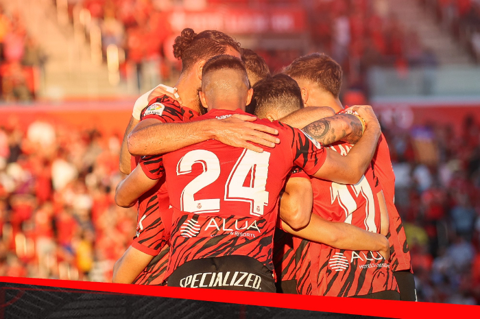 <p>Ket Foto: Foto Skuad Mallorca sedang selebrasi di lapangan (Foto/Twitter/Mallorca)</p>